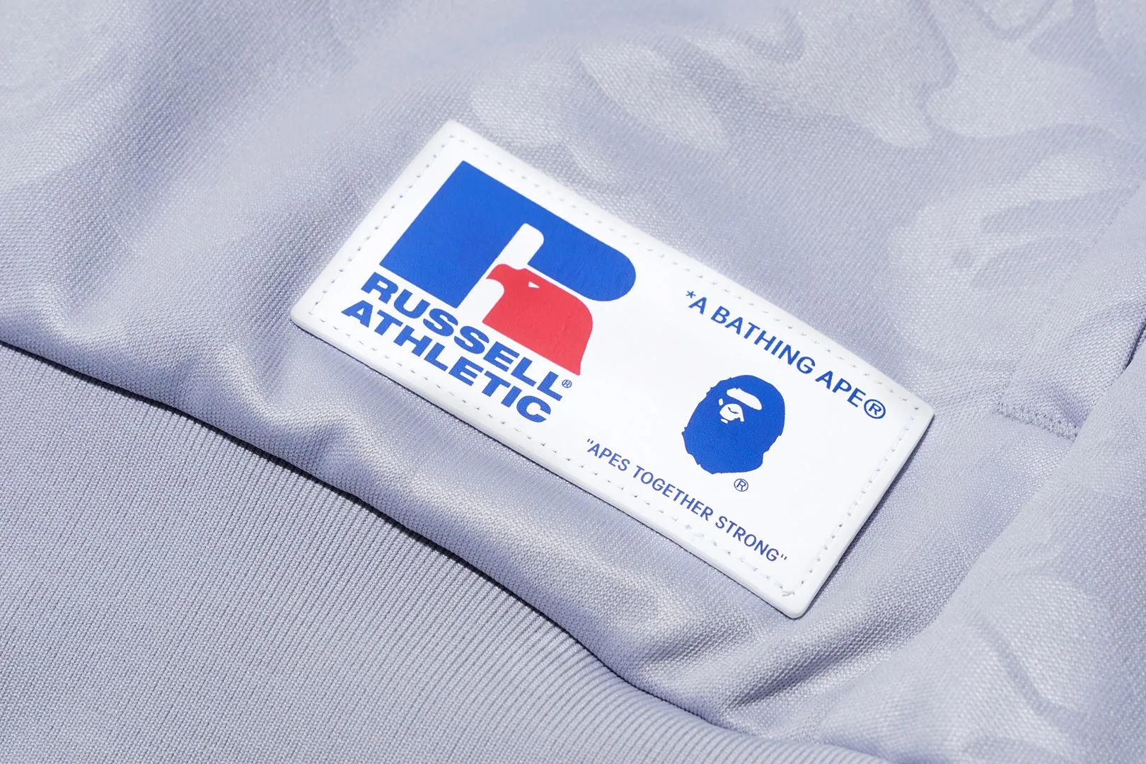 【 BAPE X RUSSELL 】TRACK JACKET