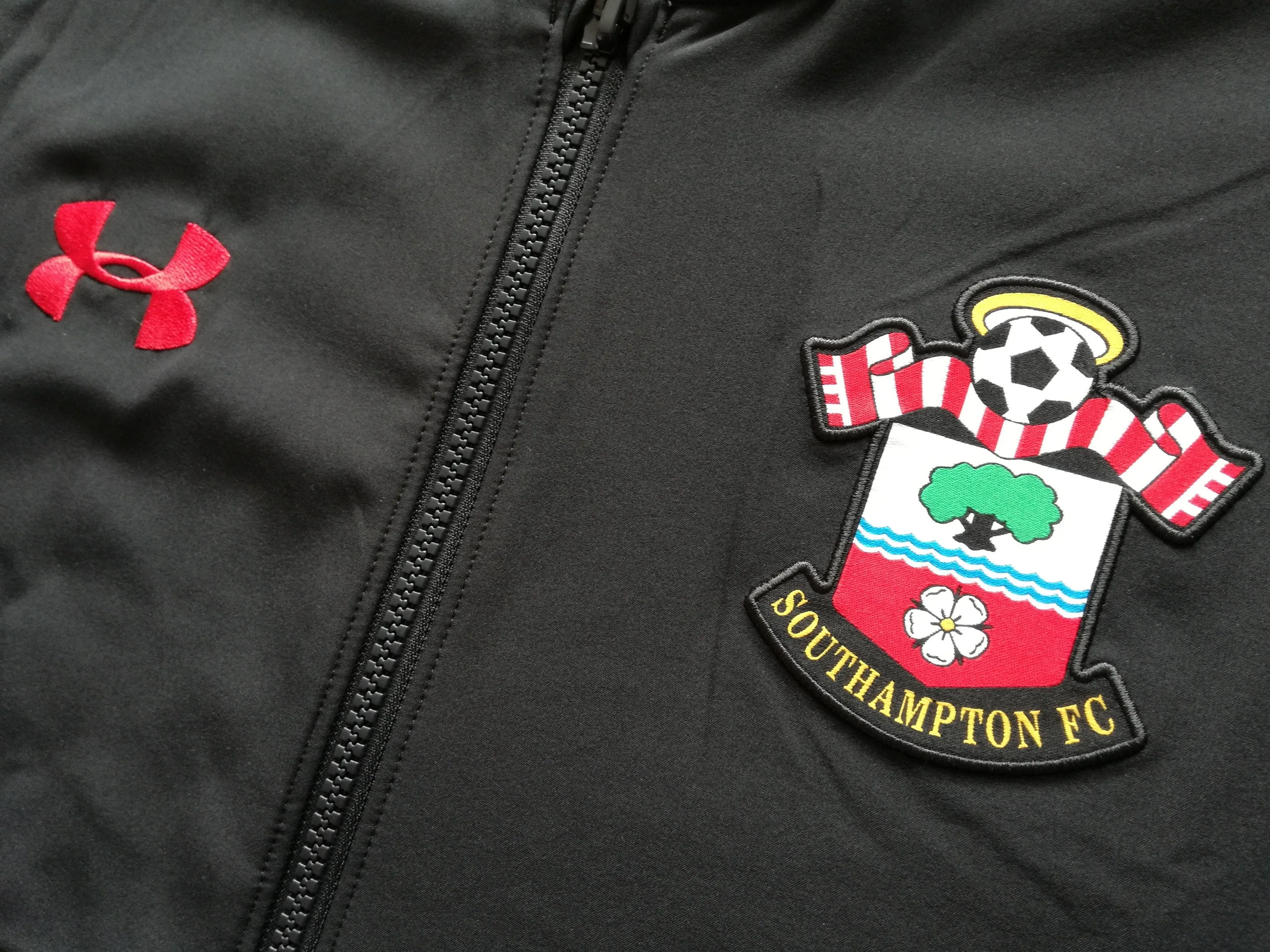 2017/18 Southampton Track Jacket (XL) *BNWT*