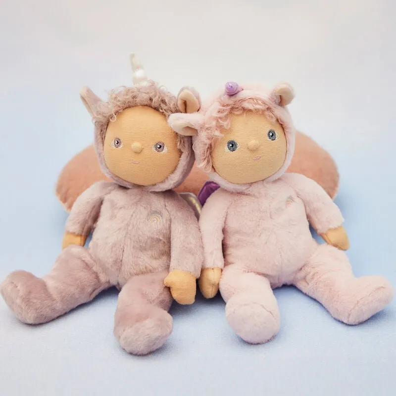 Dinky Dinkum Unicorns by Olliella