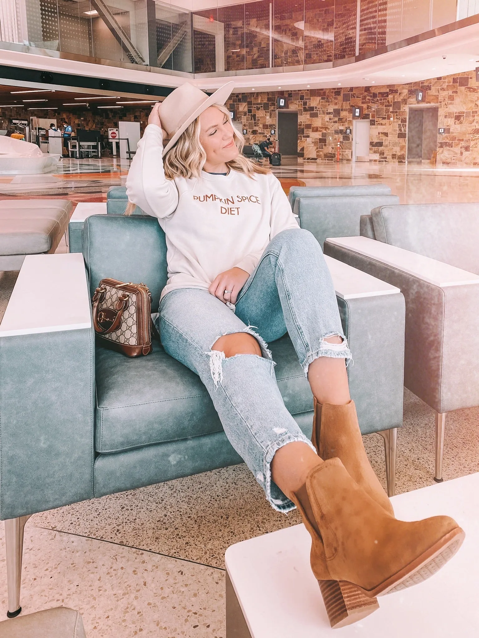 flying monkey: high rise distressed boyfriend crop jean