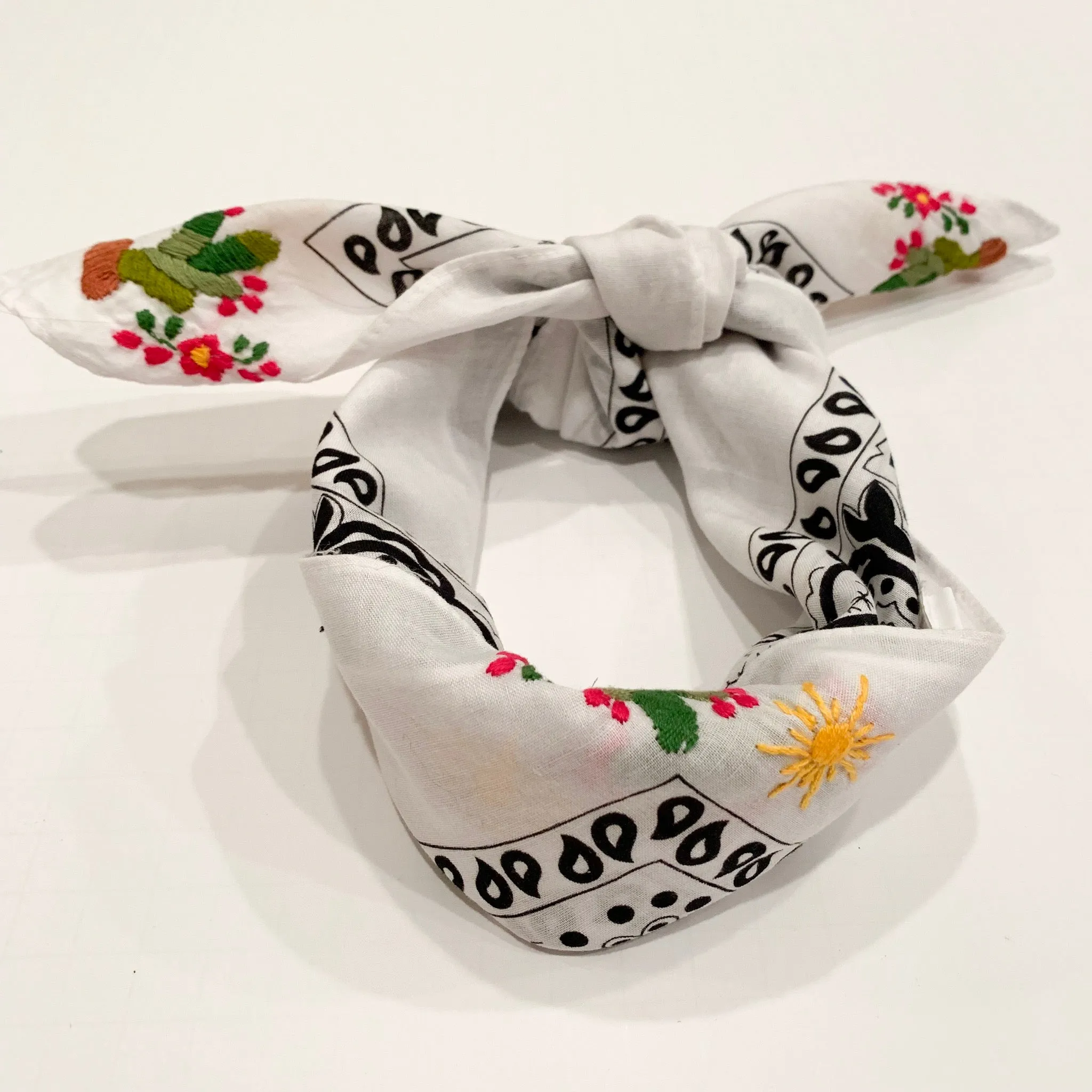 Neck scarf with Cactus (Assorted Colors)