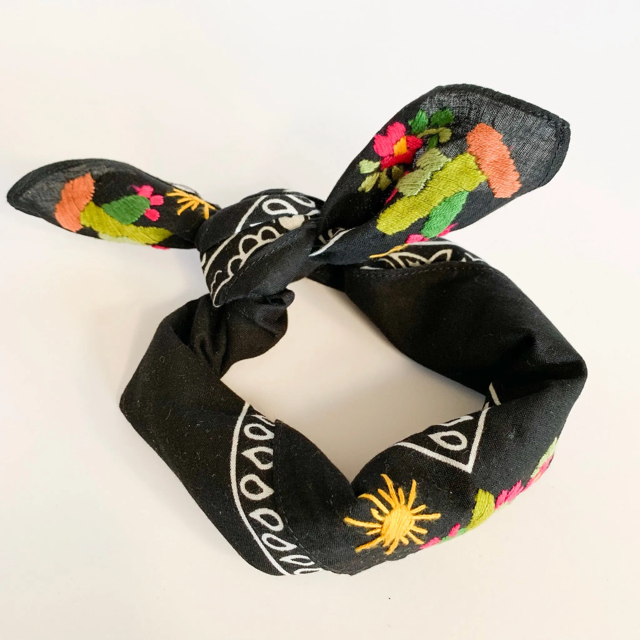 Neck scarf with Cactus (Assorted Colors)