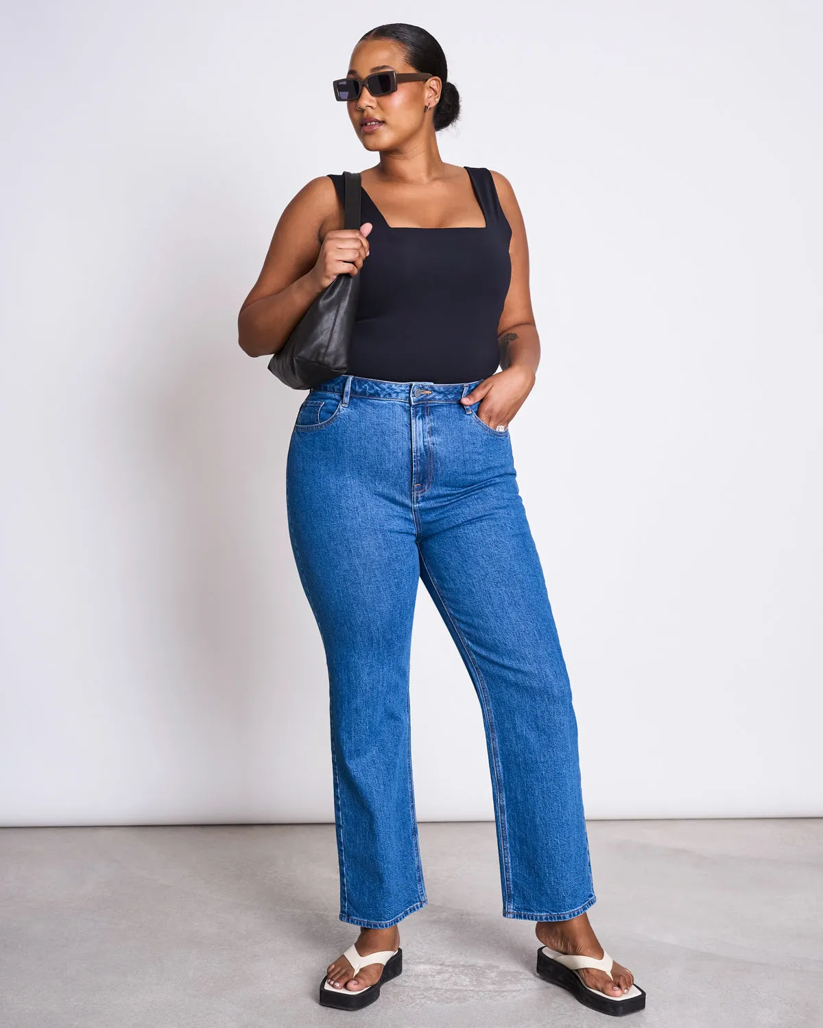 STRAIGHT LEG JEANS ALBA MID BLUE