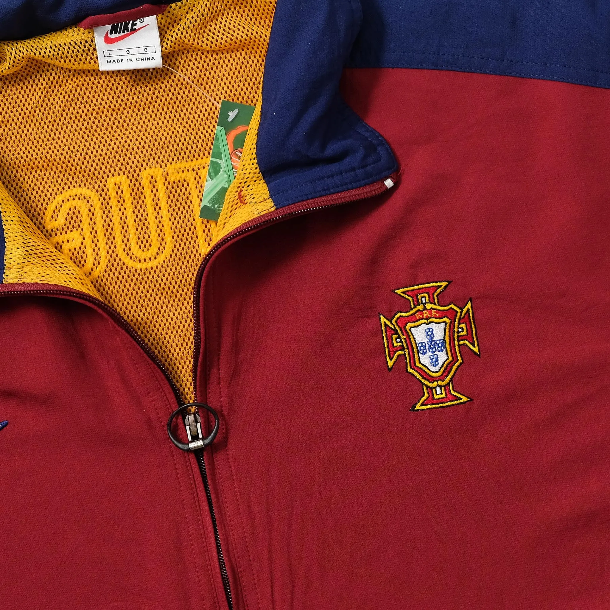 Vintage Nike Portugal Track Jacket Large